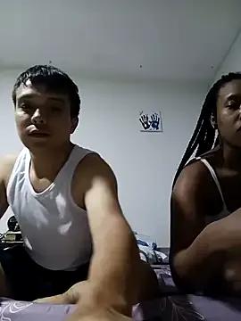 Lupi_hotcouple23 — Freechat on StripChat