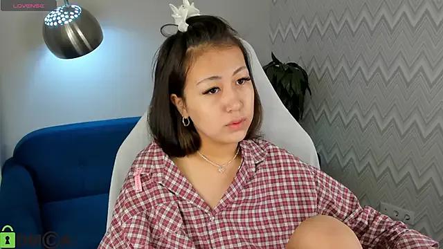 Nelly_Kimm on StripChat 