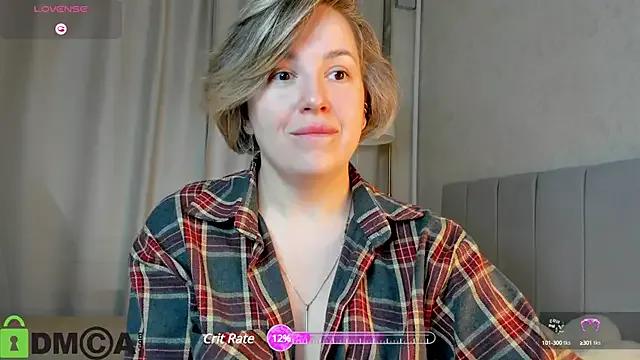 Nikki_Kai on StripChat 