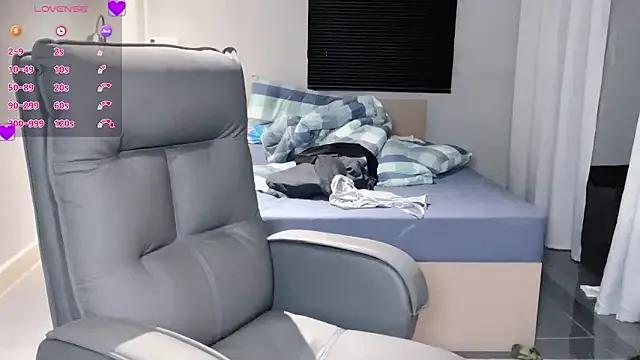 NiNi-baby520 on StripChat 