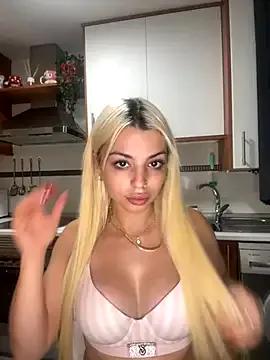 Noeliagglow — Plug anal