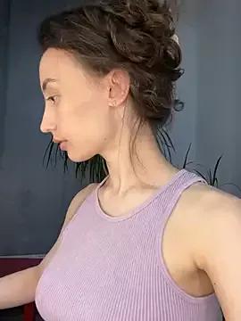 Polli_Kiss on StripChat 