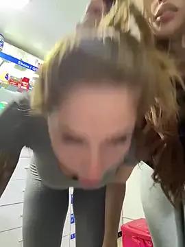 roouse on StripChat 