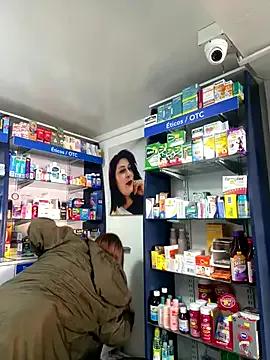 roouse — CUM,SHOW AND NUDE IN THE PHARMACY Shh