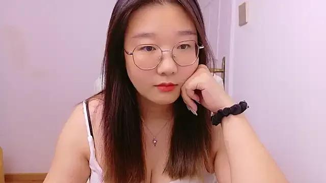 sisi-maiden on StripChat 