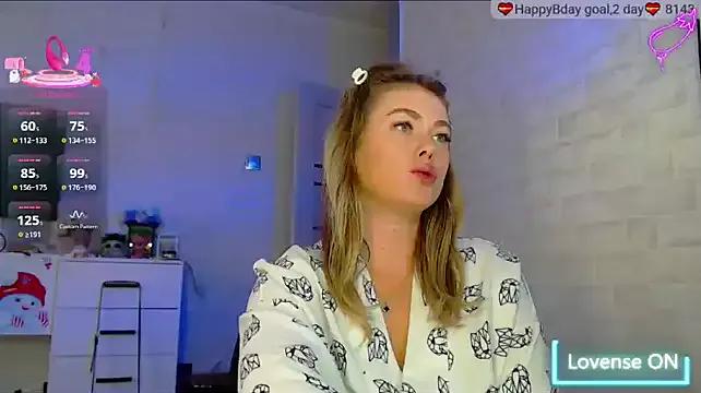 SuchCute — Naked show