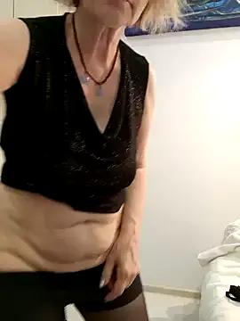 Sweet_Sof1 on StripChat 